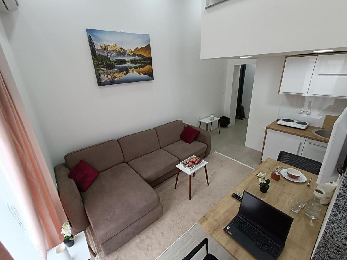 Korzo Apartment บิเยโลโปลเย ภายนอก รูปภาพ