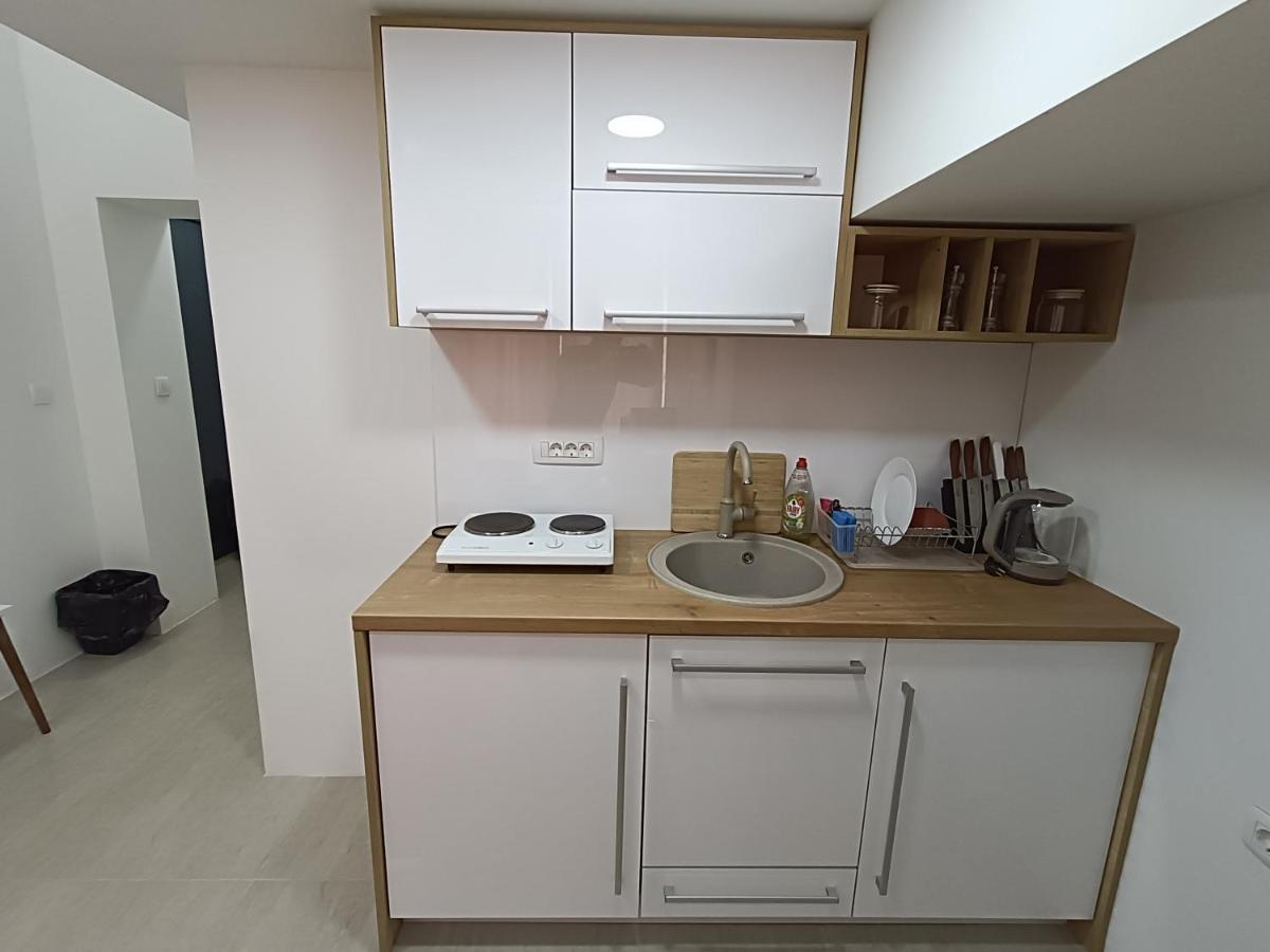 Korzo Apartment บิเยโลโปลเย ภายนอก รูปภาพ